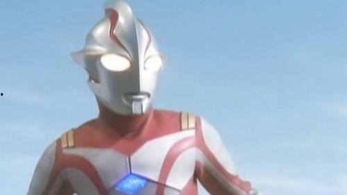 小奥特曼视频,勇敢无畏的宇宙守护者