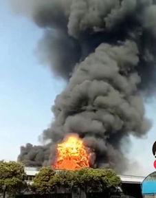 化工厂爆炸视频,揭秘事故瞬间与救援行动