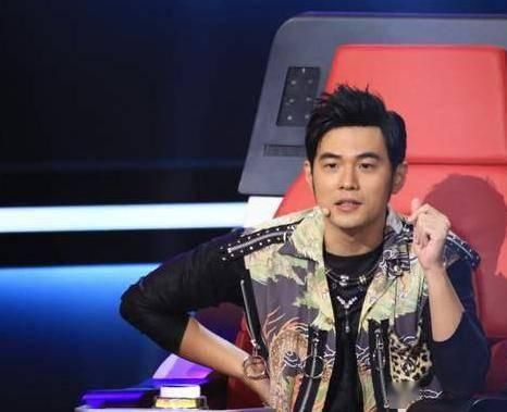 娱乐圈爆料吃瓜艺兴,吃瓜艺兴背后的故事