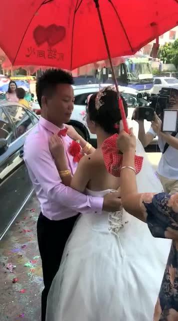 新婚视频,新婚视频里的浪漫回忆
