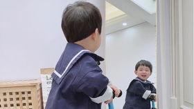 骚妈视频,揭秘辣妈们的时尚生活与育儿智慧