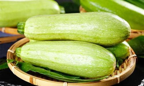 今日网爆热门吃瓜,揭秘娱乐圈最新热点事件！