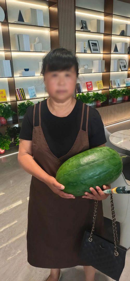 今日热点无人卖瓜,新时代农业新现象