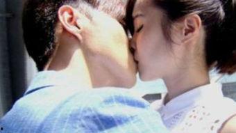 亲吻视频大床,亲吻视频大床背后的浪漫故事