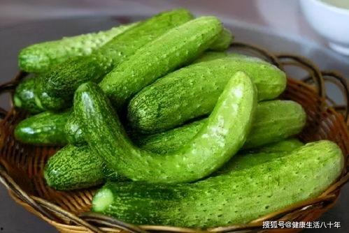 吃瓜爆料黄瓜,揭秘“吃瓜爆料”背后的黄瓜传奇